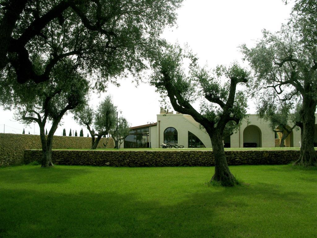 Masseria San Polo Squinzano Екстериор снимка