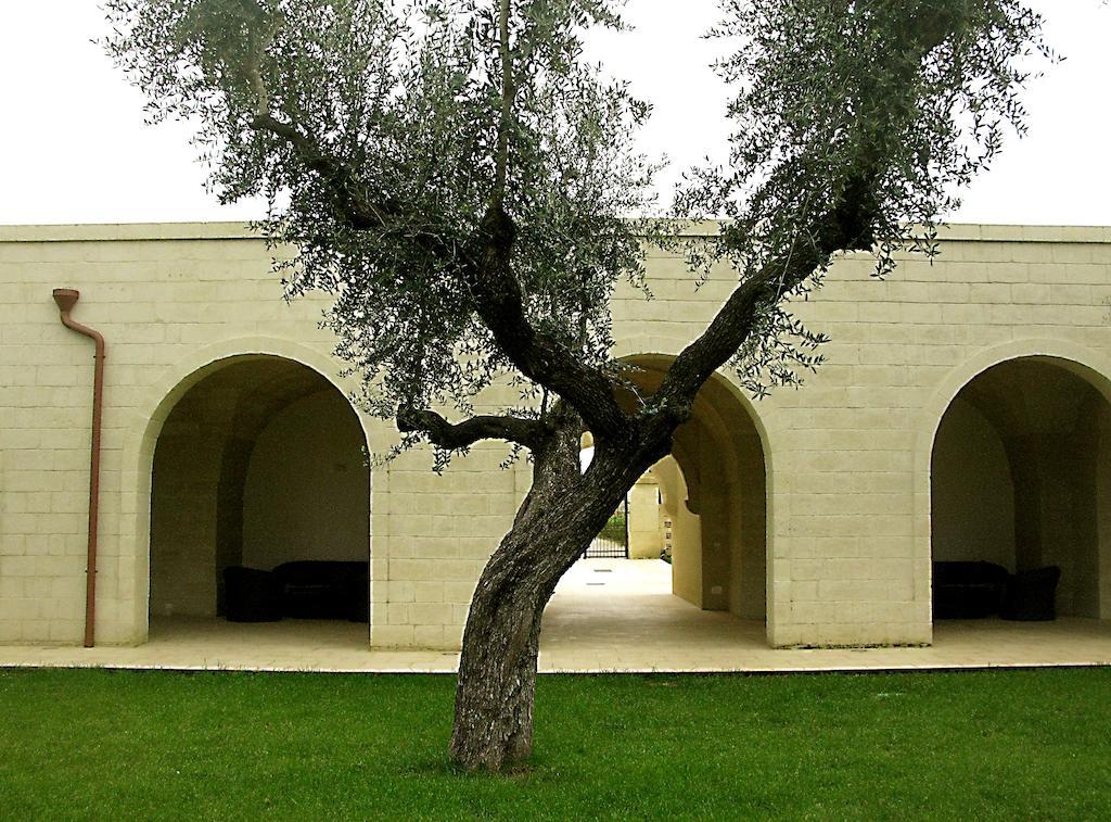 Masseria San Polo Squinzano Екстериор снимка