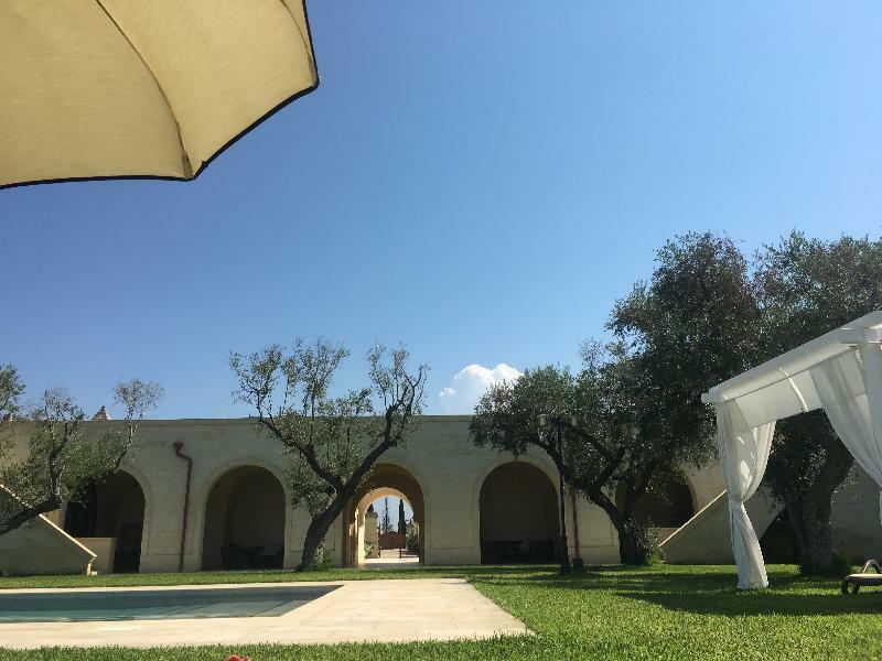 Masseria San Polo Squinzano Екстериор снимка