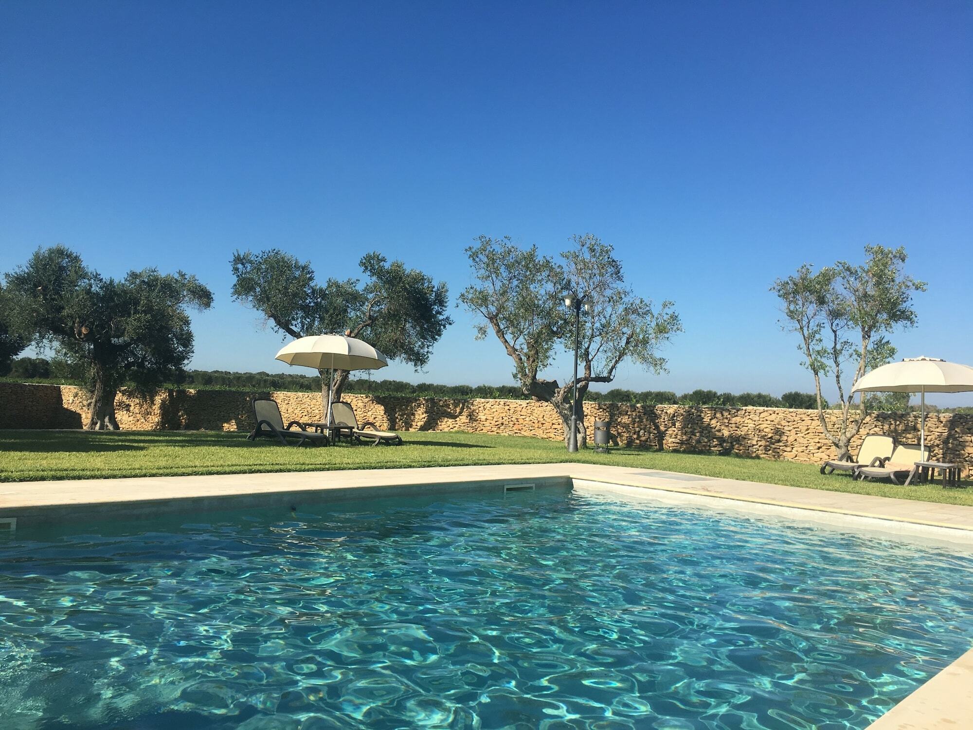 Masseria San Polo Squinzano Екстериор снимка